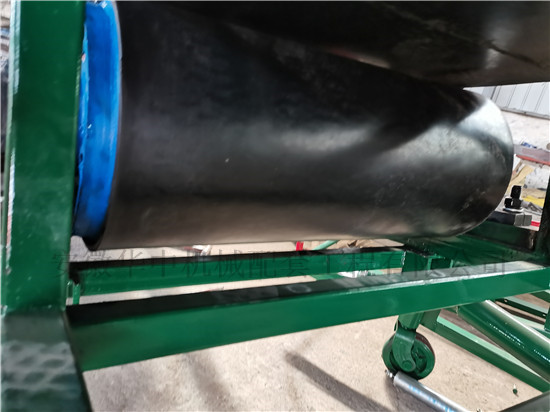 定制运砂输送带辊筒