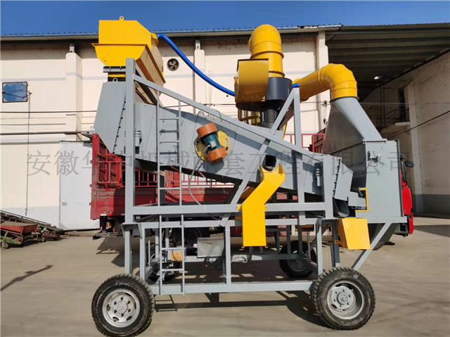 环保除尘清粮振动筛正侧面视图