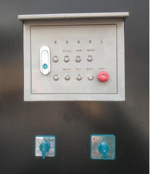 装、补仓机弱电箱