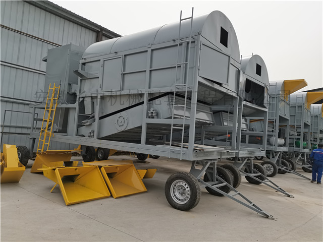 定制型烤漆环保除尘清粮振动筛图片