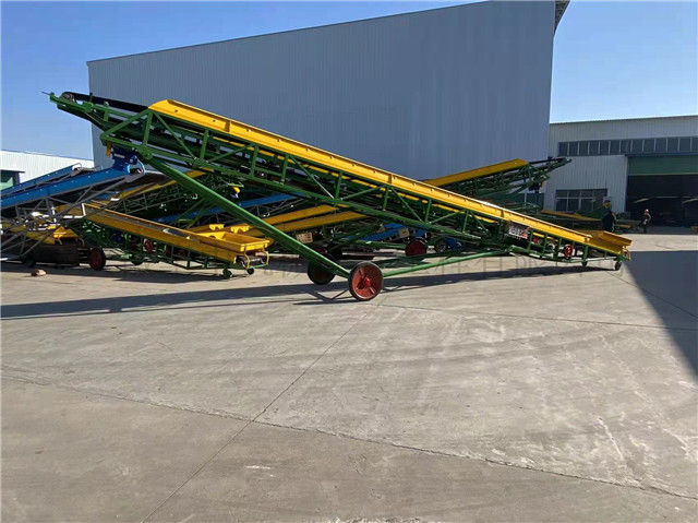 待运输登高伸缩皮带输送机图片