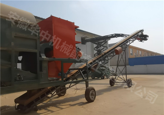 液压补仓机皮带输送机入仓流水线工作场景