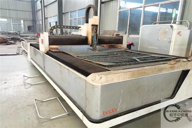 激光切割机图片