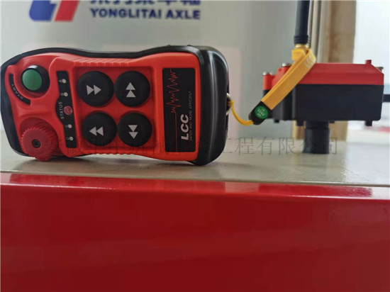 液压翻板卸车机遥控控制器