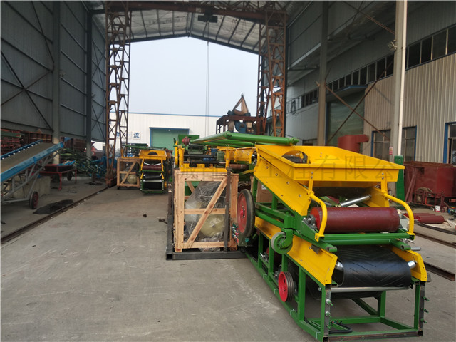 筒仓公司购买出口型皮带输送机和扒谷机案例 筒仓公司购买出口型皮带输送机和扒谷机案例