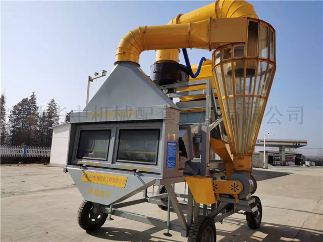 环保三层振动筛案例现场