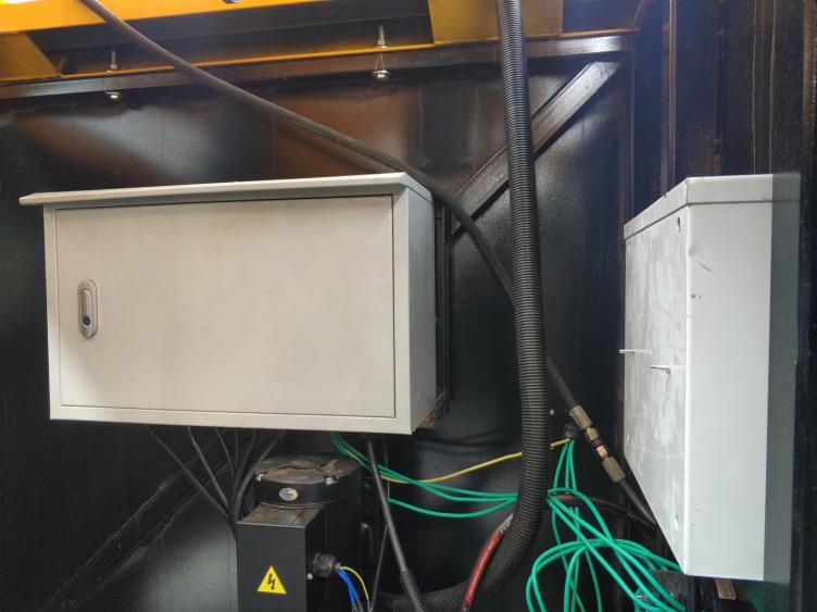 装、补仓机强电箱