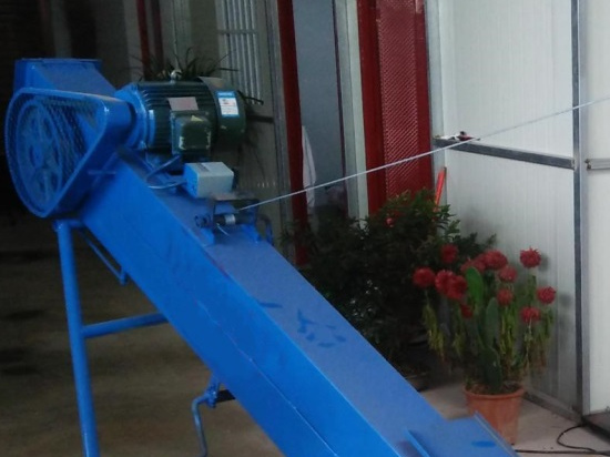 小作坊小型扒谷机的卷扬装置 小作坊小型扒谷机的卷扬装置