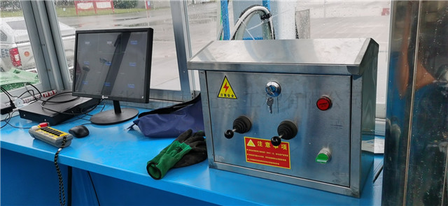 移动式扦样机内部放置图片 移动式扦样机内部放置图片