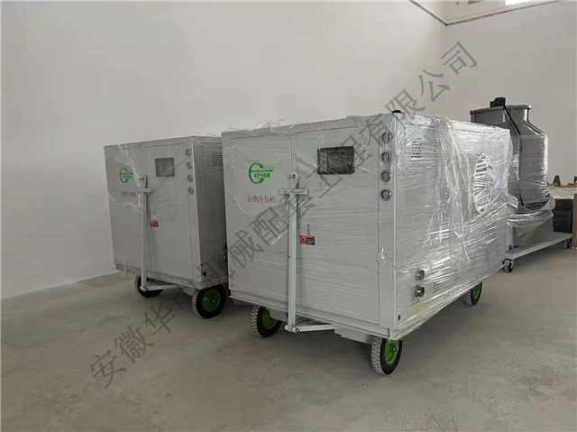 运抵客户粮库内的85KW谷物冷却机图片