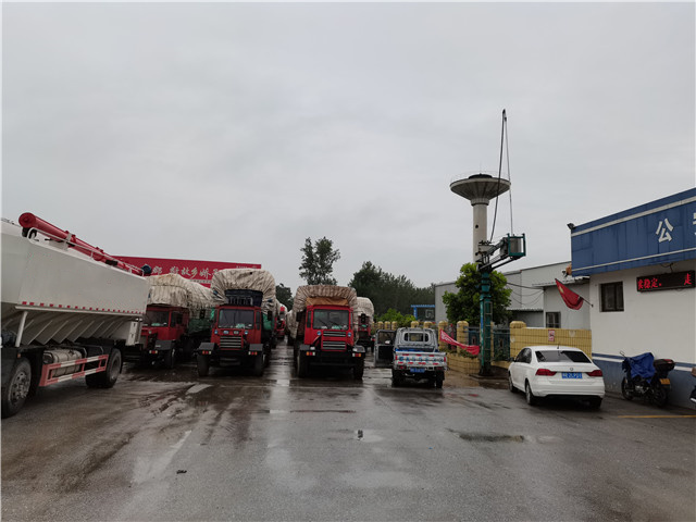 湖北粮食加工厂使用固定式粮食扦样机案例-机器位置 湖北粮食加工厂使用固定式粮食扦样机案例-机器位置