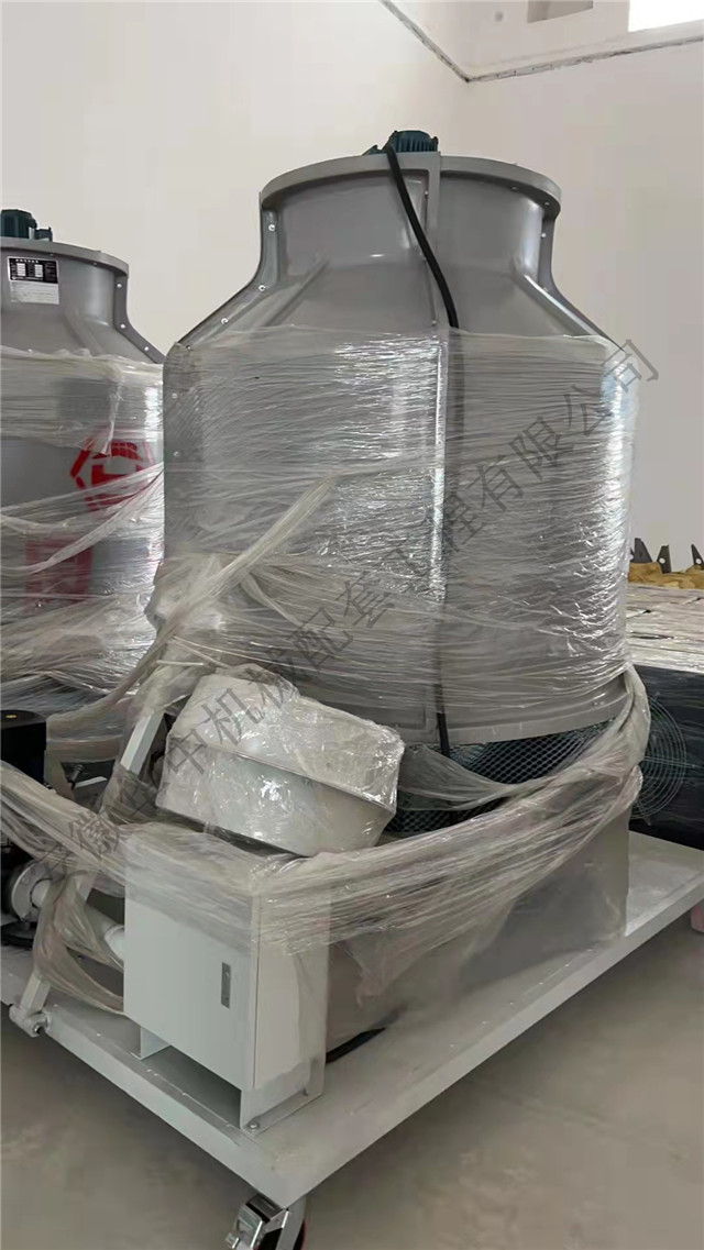 85KW谷物冷却机配套的冷水塔