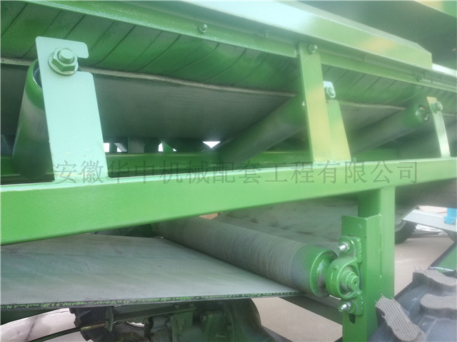 移动式刮板扒谷机的托辊图片