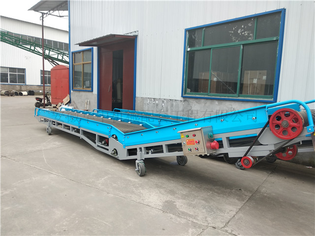 卸粮皮带输送机图片