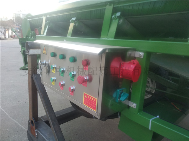 定制型扒谷机的电器配电箱